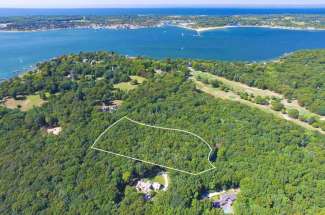 Shelter Island Estate Section Acreage