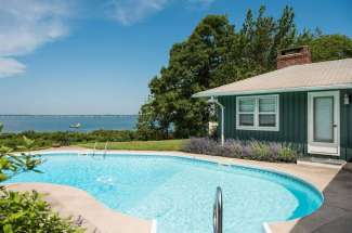 Fabulous Shelter Island Sandy Beach House with Pool