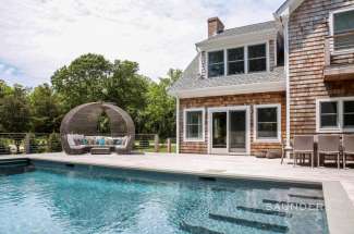 Shelter Island Tranquil Creekfront Farmhouse with Pool