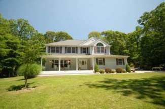 Spacious Shelter Island Traditional with Association Beach