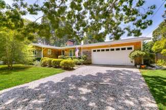 Shelter Island Beach Cottage