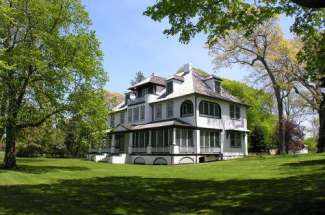 Queen Anne Victorian Estate