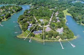 Shelter Island Spacious Harborfront with Dock