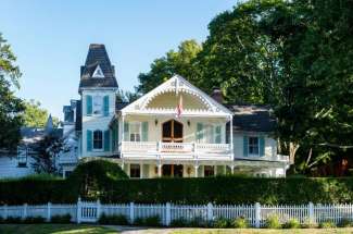 Iconic Shelter Island Heights Waterview Victorian