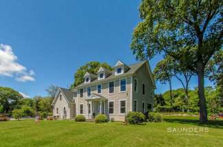Sunny, Spacious Shelter Island Colonial with Pool Near Beach