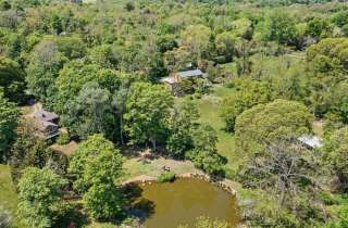 Shelter Island Pondfront with Dual Levels