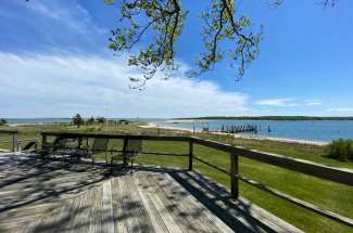Charming and Simple Harborfront with Dock
