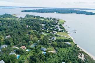 Shelter Island Quintessential Beach House